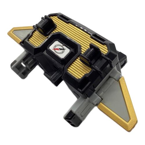 轟轟戦隊ボウケンジャー (ゴーゴーセンタイボウケンジャー) DXアルティメットダイボウケン 戦隊ヒーロー DXダイボウケン+轟轟合体シリーズ01~05+武器（合計14パーツ分）説明書一部のみ付属