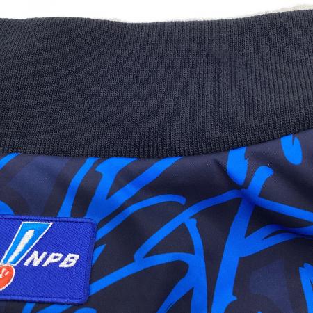 横浜ベイスターズ ジャンパーネイビー＋本2冊 横浜ベイスターズ ジャンパーネイビー＋本2冊 横浜ベイスターズ