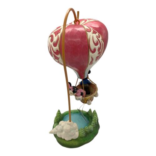 DISNEY SHOWCASE (ディズニーショーケース) フィギュア DISNEY TRADITIONS Love Takes Flight 6011916