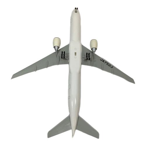 JAL (ジャル) 模型 BOEING 777-300 1/200