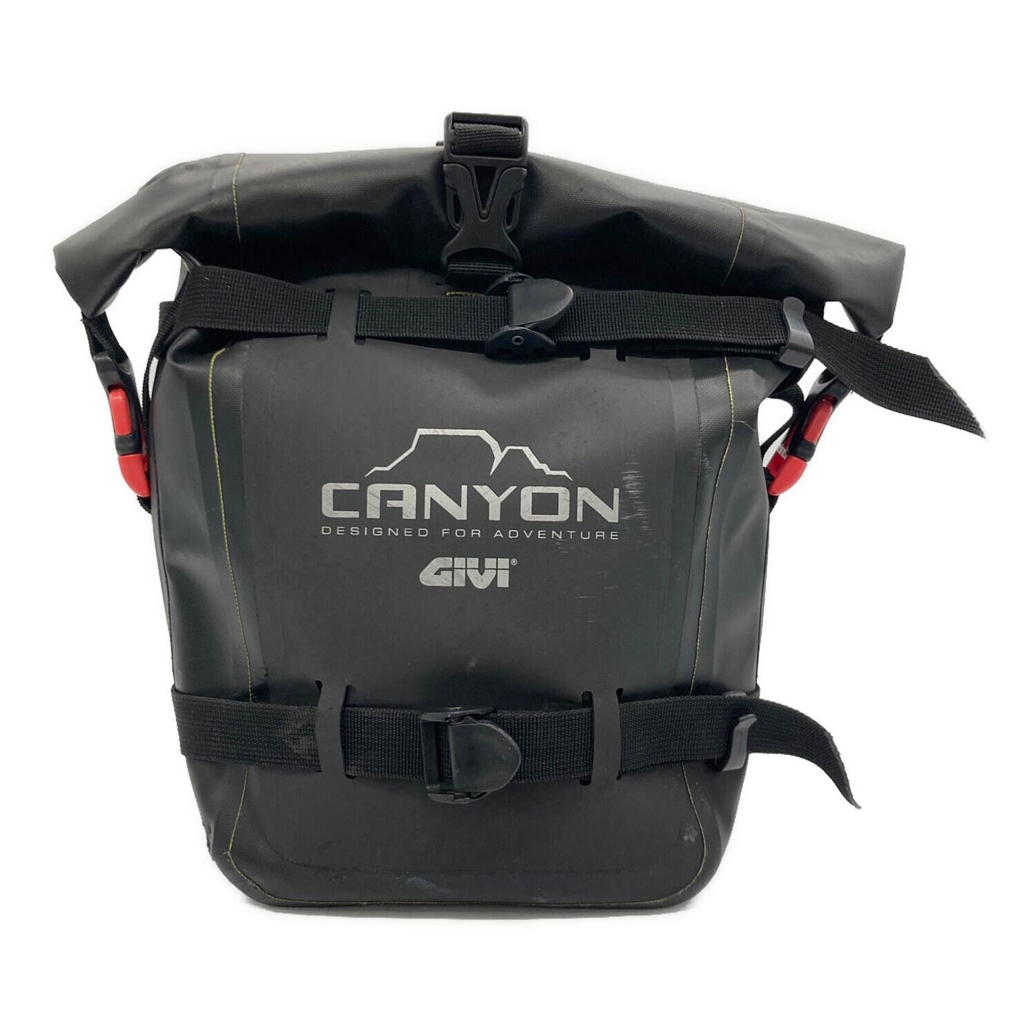 GIVI (ジビ) 防水エンジンガードバッグ左右セット ストラップ付 CANYON