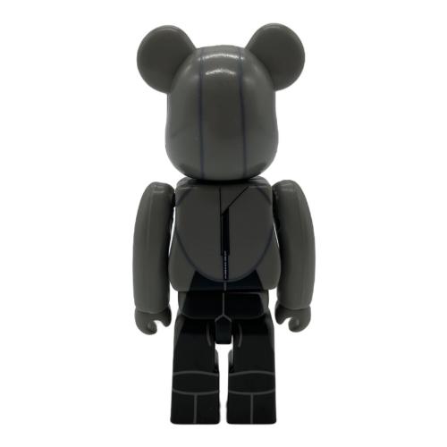 BE@RBRICK ×  限定デザイン 2個セット ブラック／グレー BEAR BRICK(ベアブリック) SATURDAYS NEW YORK CITY × BE@RBRICK 100