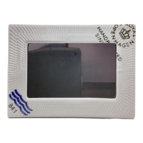 ROYAL COPENHAGEN (ロイヤル・コペンハーゲン) フォトフレーム フルーテッドシグネチャー