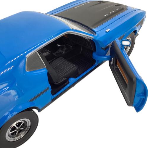 SUNSTAR (サンスタ) Mach1 1971 MUSTANG 351 RAM AIR モデルカー 1/18 ブルー