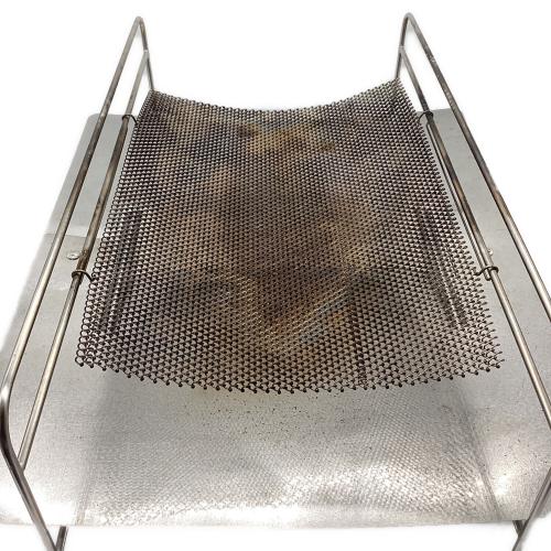 we know enough< (ウィーノーイナフ) 焚火台