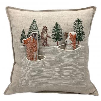 CORAL&TUSK (コーラルアンドタスク) 冬のキツネクッション