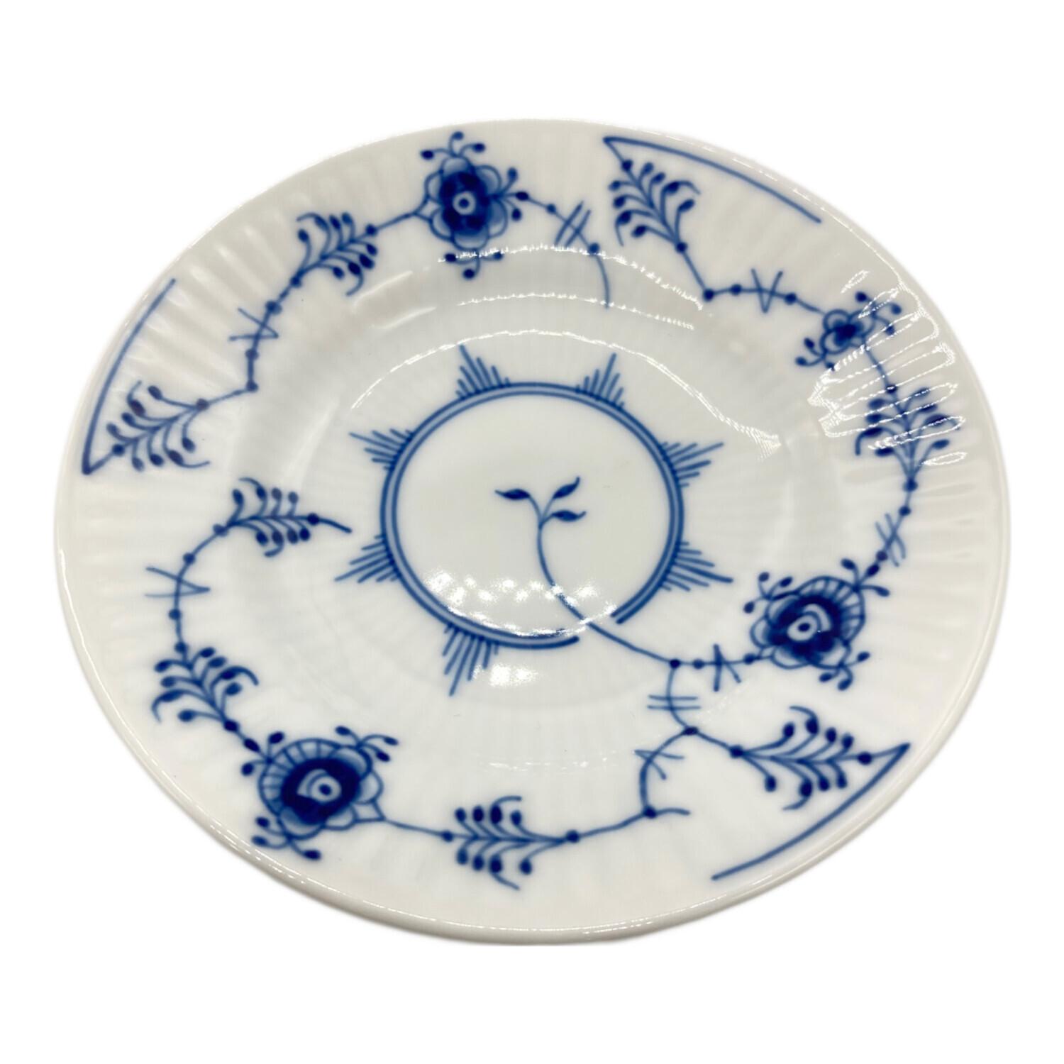 ⚫︎ロイヤルコペンハーゲン　プレート　　24.5 ラ中 ブルーフルーテッド ハーフレース プレート 22cm|ロイヤル