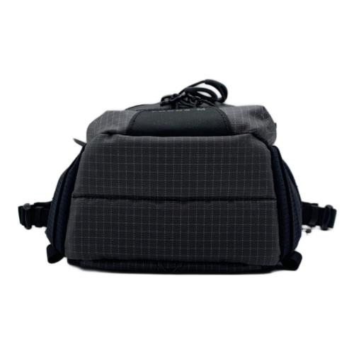 PAAGO WORKS (パーゴワークス) カメラバッグ グレー FOCUS M