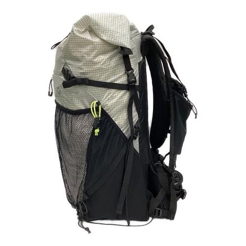 Karrimor (カリマー) バックパック ホワイト×ブラック クリーブ40