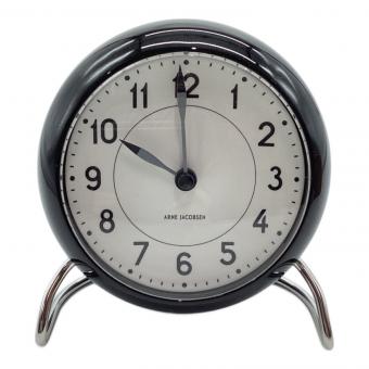 ARNE JACOBSEN (アルネ ヤコブセン) 北欧デザイン置時計