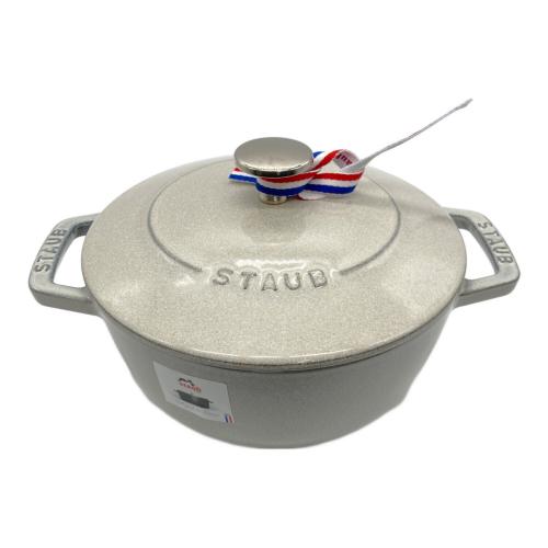 Staub (ストウブ) 両手鍋 40501-477 ワナベ カンパーニュ M 18cm 未使用品