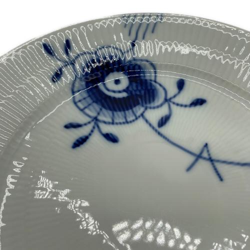 ROYAL COPENHAGEN (ロイヤル・コペンハーゲン) プレート ブルーフルーテッド・メガ