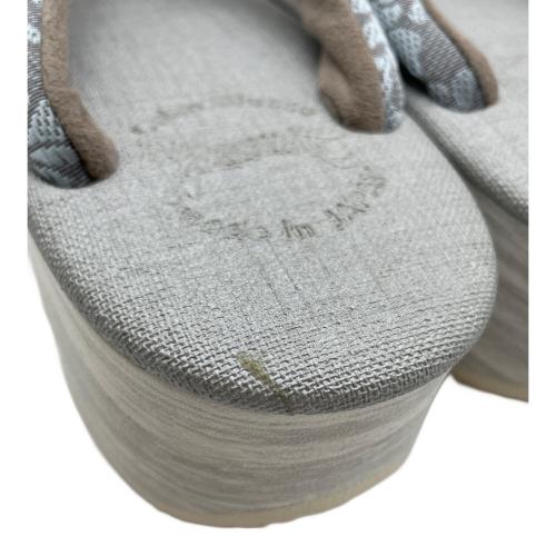 calen blosso (カレンブロッソ) 菱屋カレンブロッソ　カフェ草履　Mサイズ　小物　灰色　和装 グレー