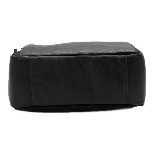 ARTISAN&ARTIST (アルティザン＆アーティスト) ボディバッグ型カメラバッグ RR4-05C ブラック