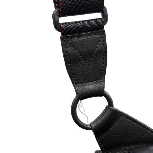 ARTISAN&ARTIST (アルティザン＆アーティスト) ボディバッグ型カメラバッグ RR4-05C ブラック