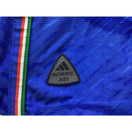 イタリア代表 (イタリアダイヒョウ) オーセンティック サッカーユニフォーム 2023年ホーム ブルー SIZE M