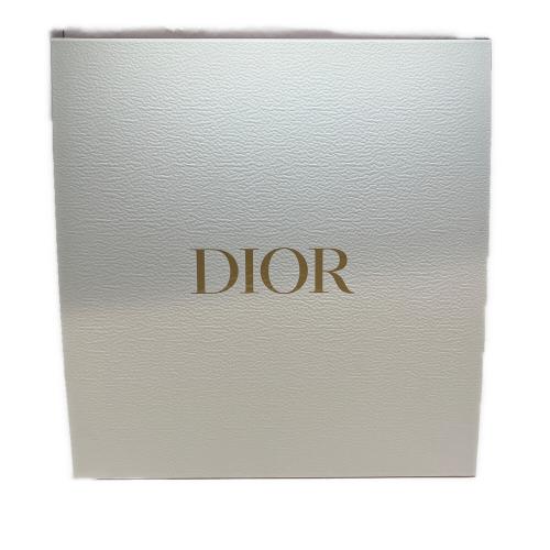 Christian Dior (クリスチャン ディオール) クッション カナージュ ZKDO71870U 箱付 @