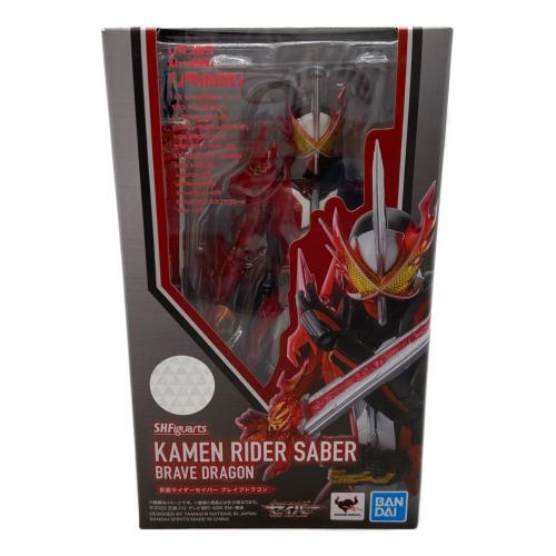 BANDAI (バンダイ) 仮面ライダーセイバー ブレイブドラゴン フィギュア S.H.Figuarts