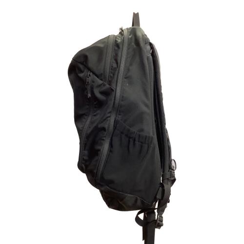 ARC'TERYX (アークテリクス) デイパック ブラック マンティス26バックパック