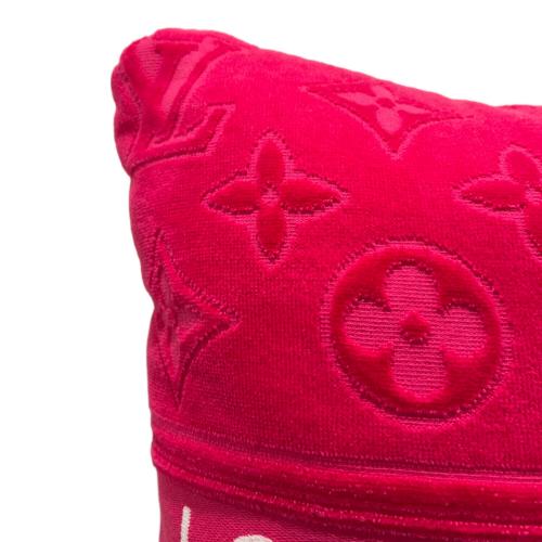 LOUIS VUITTON (ルイ ヴィトン) クッサン・LV バケーション クッション M77525 フューシャピンク 45×45cm
