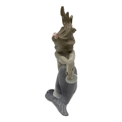LLADRO (リヤドロ) フィギュリン イリュージョン 箱無