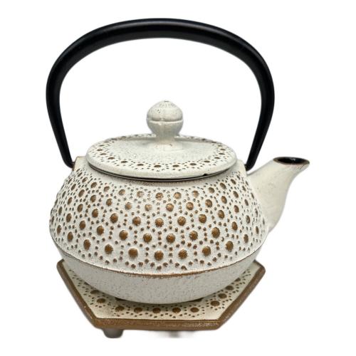 南部鉄器 岩鋳 (ナンブテッキ) カラーポット＆カラーポット敷