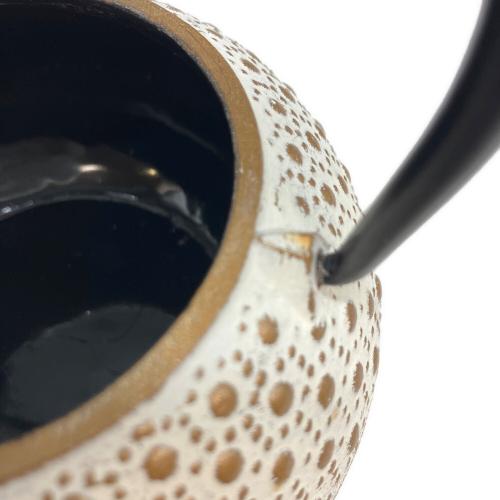 南部鉄器 岩鋳 (ナンブテッキ) カラーポット＆カラーポット敷