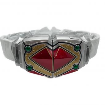 仮面ライダー剣(ブレイド) (カメンライダーブレイド) CSMカリスラウザー 仮面ライダー プレミアムバンダイ