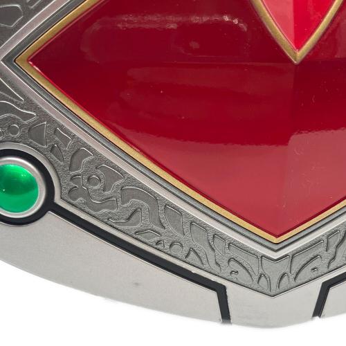 仮面ライダー剣(ブレイド) (カメンライダーブレイド) CSMカリスラウザー 仮面ライダー プレミアムバンダイ