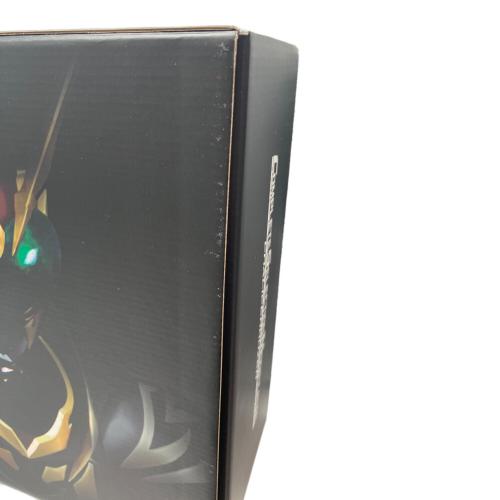仮面ライダー剣(ブレイド) (カメンライダーブレイド) CSMカリスラウザー 仮面ライダー プレミアムバンダイ
