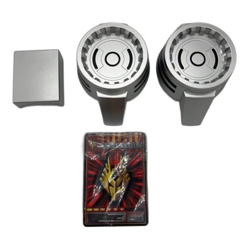 仮面ライダー龍騎 (カメンライダーリュウキ) CSM Vバックル 4大仮面ライダーセット 仮面ライダー プレミアムバンダイ