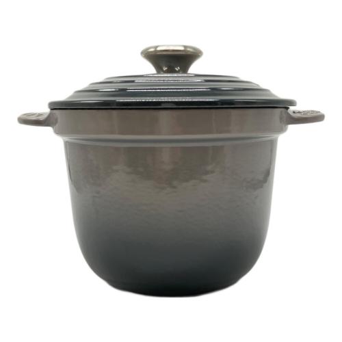 LE CREUSET (ルクルーゼ) ココット・エブリィ 18 グレー