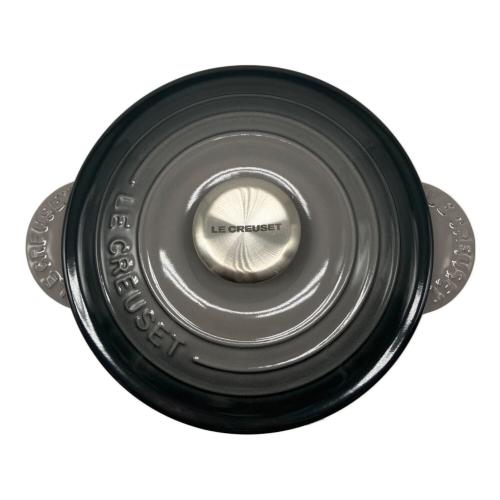 LE CREUSET (ルクルーゼ) ココット・エブリィ 18 グレー