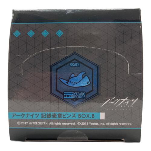 ソル・インターナショナル　『アークナイツ』記録褒章ピンズ BOX.B