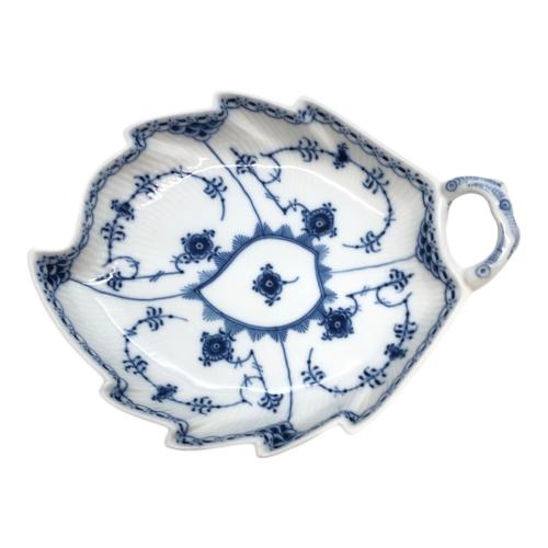 ROYAL COPENHAGEN (ロイヤル・コペンハーゲン) リーフディッシュ ブルーフルーテッド