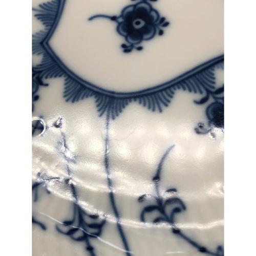 ROYAL COPENHAGEN (ロイヤル・コペンハーゲン) リーフディッシュ ブルーフルーテッド