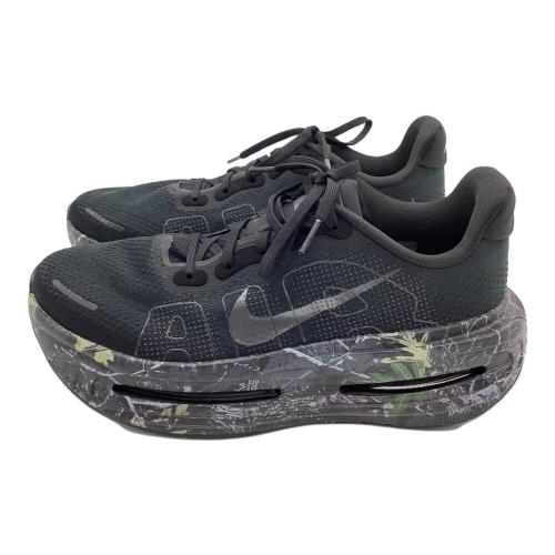 NIKE (ナイキ) VOMERO PREMIUM CM BLACK/MTLC DARK GREY-DK SMOKE GREY IO7325-001 メンズ SIZE 26.5cm ブラック