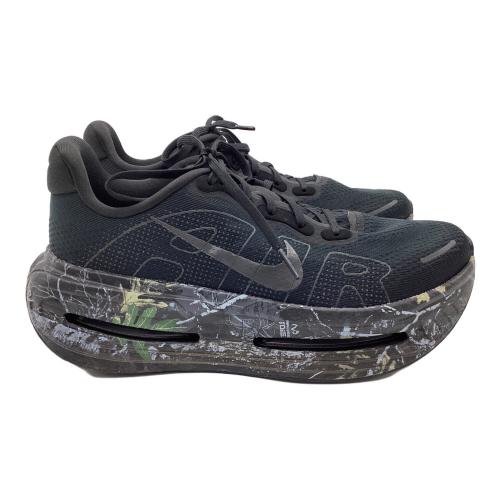 NIKE (ナイキ) VOMERO PREMIUM CM BLACK/MTLC DARK GREY-DK SMOKE GREY IO7325-001 メンズ SIZE 26.5cm ブラック
