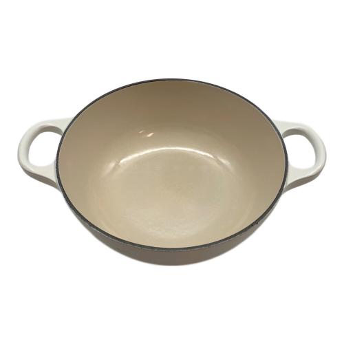 LE CREUSET (ルクルーゼ) 両手鍋 18㎝ ホワイト マルミット