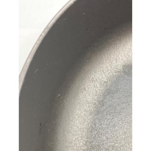 Staub (ストウブ) ブレイザー・ソテーパン SIZE 24cm ブラック