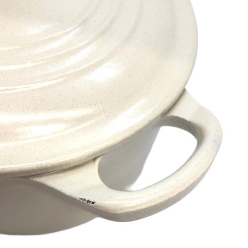 LE CREUSET (ルクルーゼ) 両手鍋 アイボリー ココット・オーバル