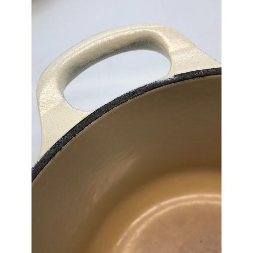 LE CREUSET (ルクルーゼ) 両手鍋 アイボリー ココット・オーバル