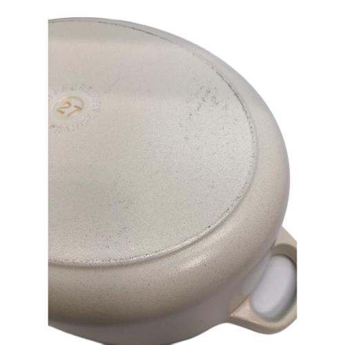 LE CREUSET (ルクルーゼ) 両手鍋 アイボリー ココット・オーバル