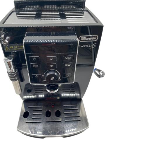ECAM23120 コーヒーメーカー 2022年製　DeLonghi　ﾏｸﾞﾆﾌｨｶS ｺﾝﾊﾟｸﾄ全自動ｴｽﾌﾟﾚｯｿﾏｼﾝ