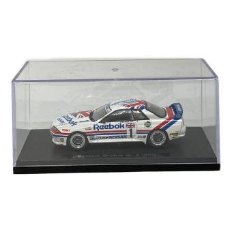 EBBRO (エブロ) 1/43 リーボック スカイライン Gr.A 1990 モデルカー 44160