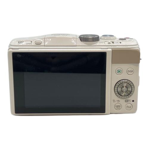 Panasonic (パナソニック) ミラーレス一眼カメラ DMC-GF6 @
