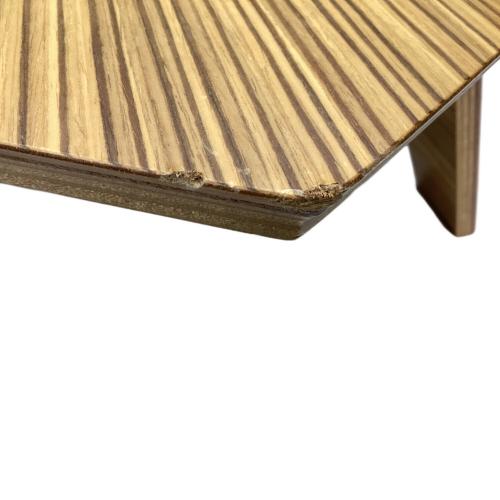 The Arth (ザァ～ッス) アウトドアテーブル 品薄品 しま美