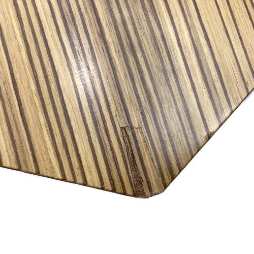 The Arth (ザァ～ッス) アウトドアテーブル 品薄品 しま美