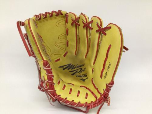 MIZUNO (ミズノ) 軟式グローブ 約31cm イエロー 波賀ジャパン オーダーグラブ ケース付 Mizuno Pro 投手用