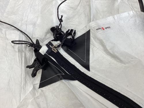 LOCUS GEAR (ローカスギア) シェルター ホワイト ジッパーカラー（ブラック）※ポール無 アポロ タイベック 300x300x180cm（グランデ） 2人用